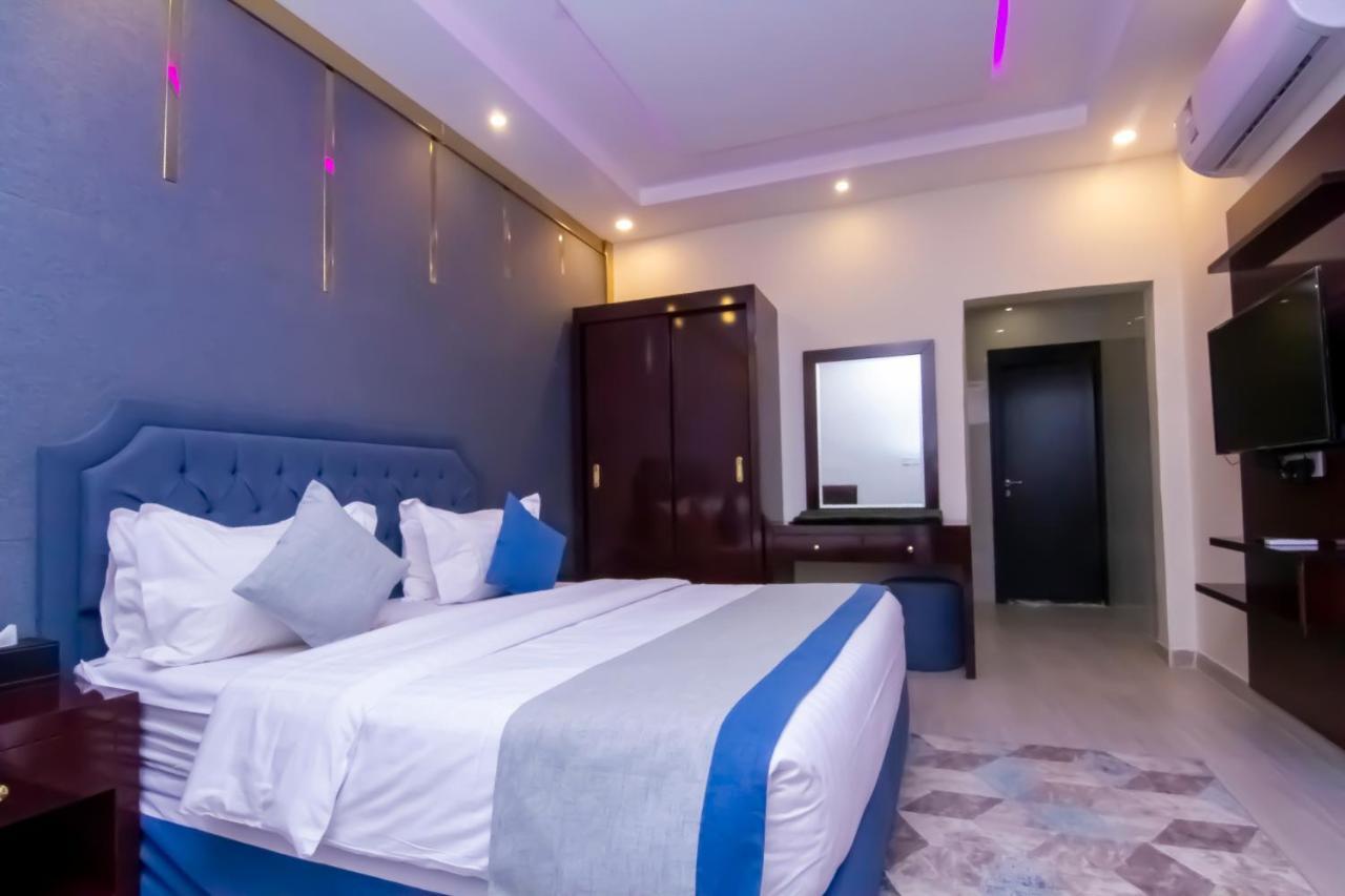 ال متعب سويتس الفلاح 1 Riade Exterior foto