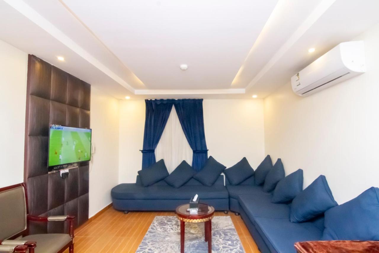 ال متعب سويتس الفلاح 1 Riade Exterior foto