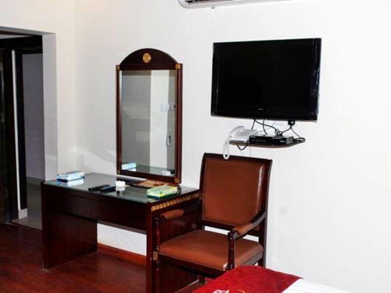 ال متعب سويتس الفلاح 1 Riade Exterior foto